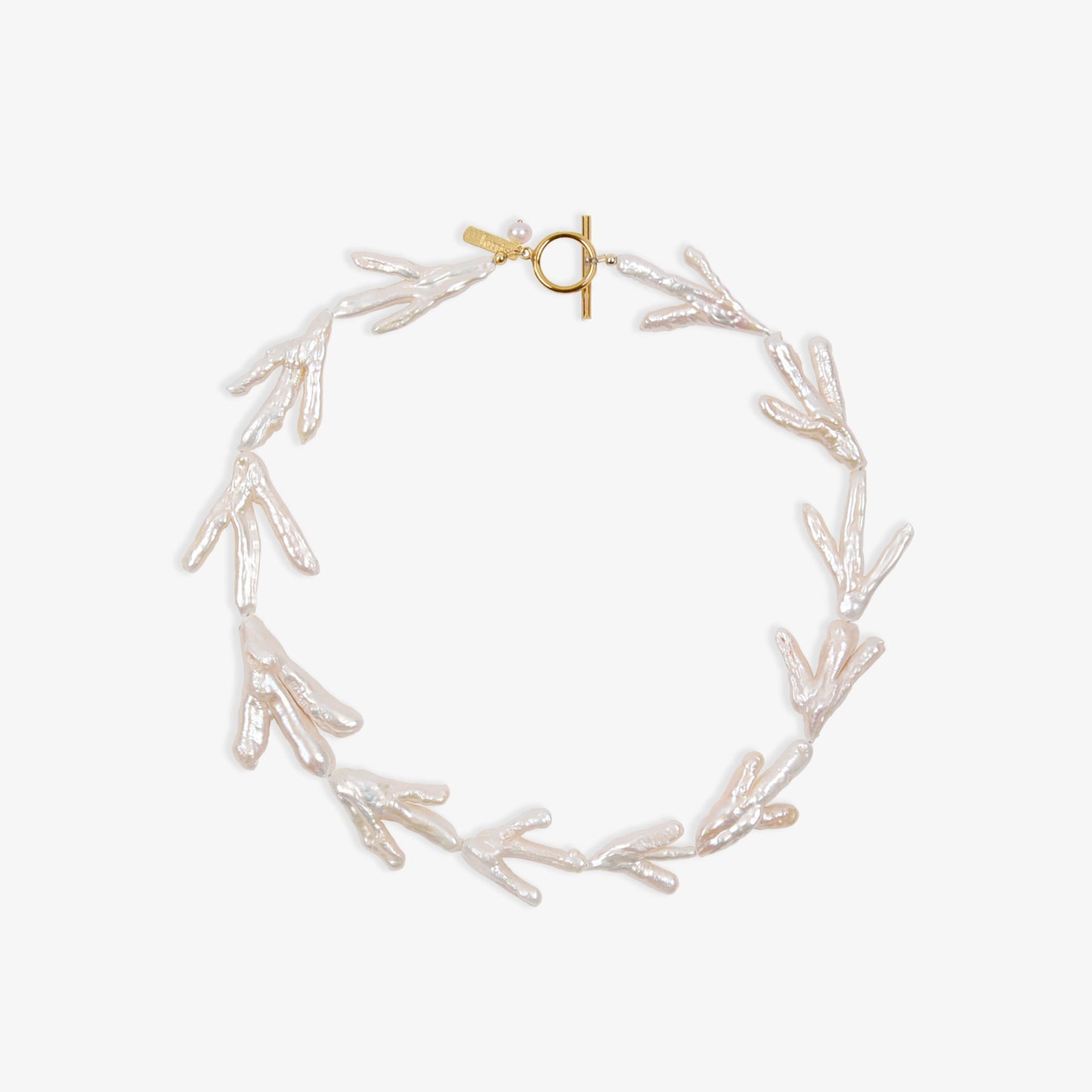 chix feet pearl necklace