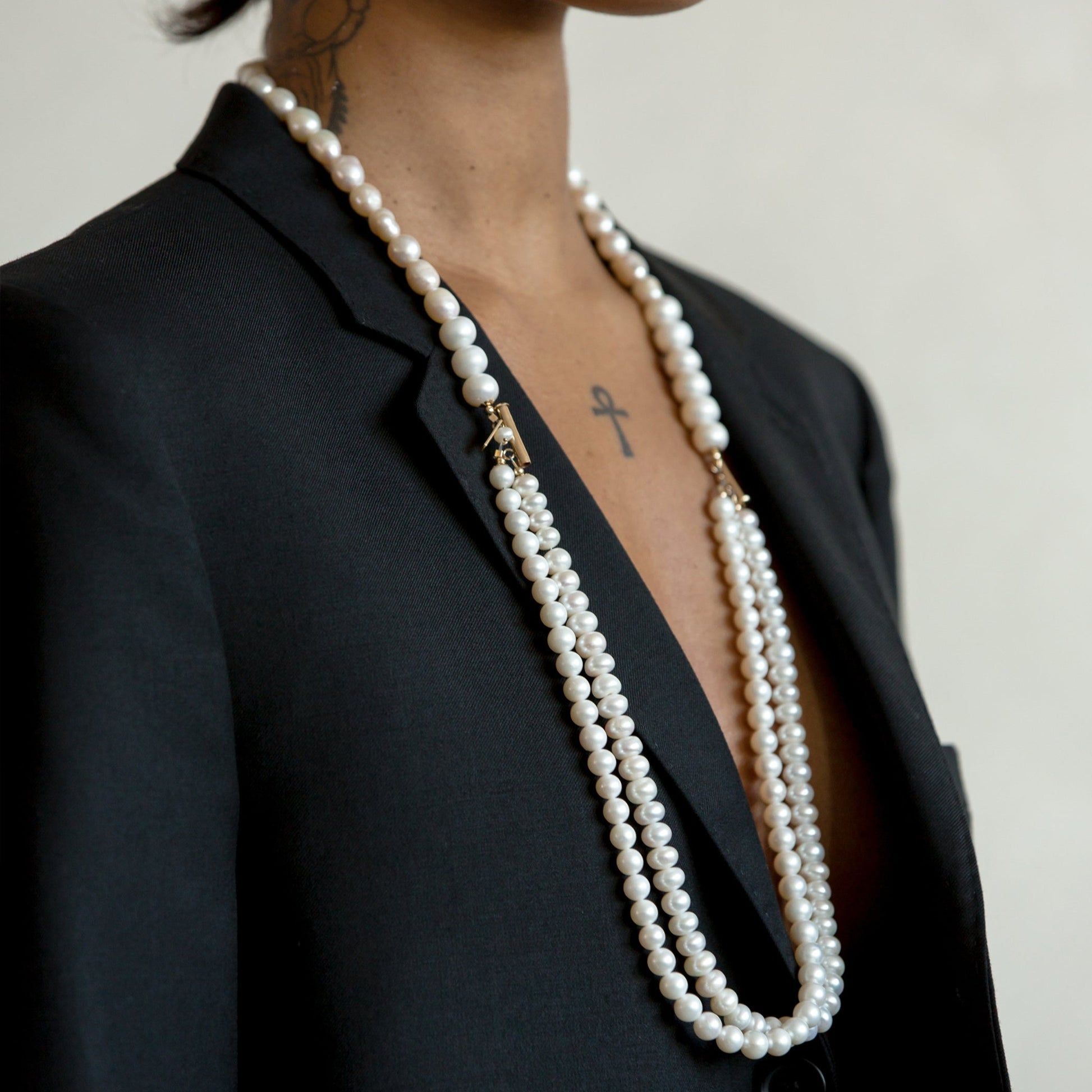 three strand pearl necklace, Jackie O necklace, classic style, occasion necklace, statement necklace, white pearl necklace