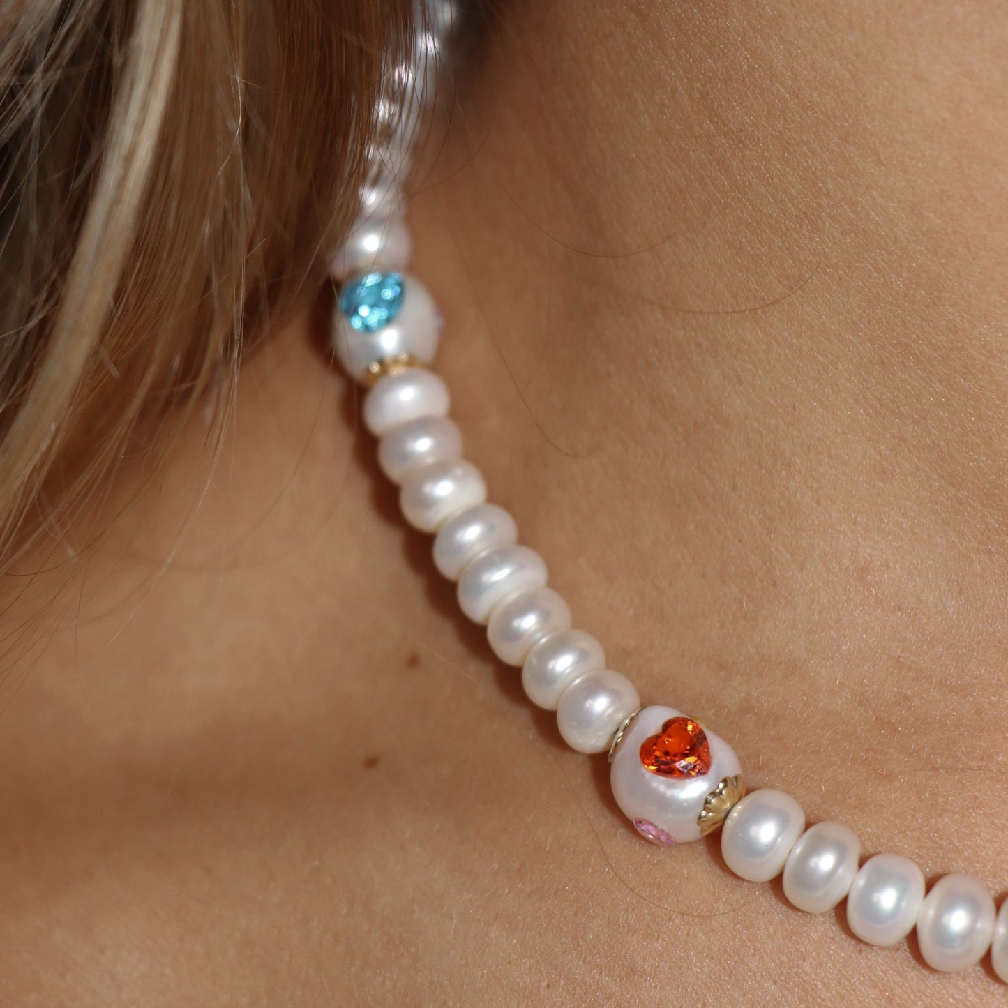 lottie pearl gems necklace, swarovski crystal on pearls, muti-color crystal on pearl necklace,