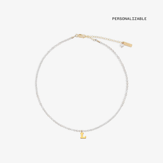 teensy pearl necklace